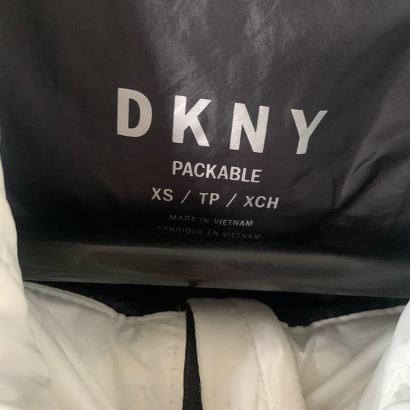 DKNY Puffer jacket - Picture 3 of 4